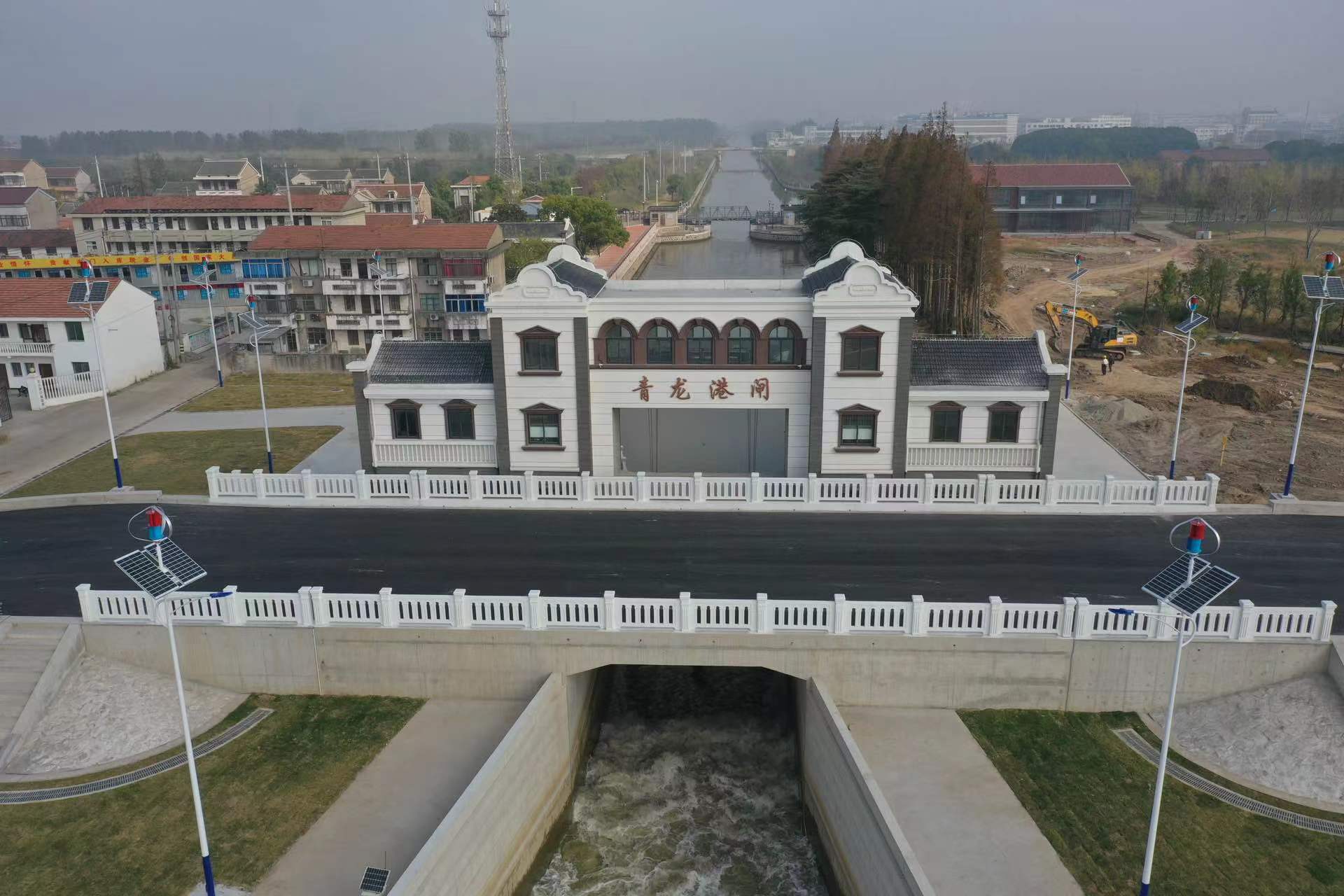 南通市海門區(qū)青龍港綜合整治工程（水閘部分）項目施工